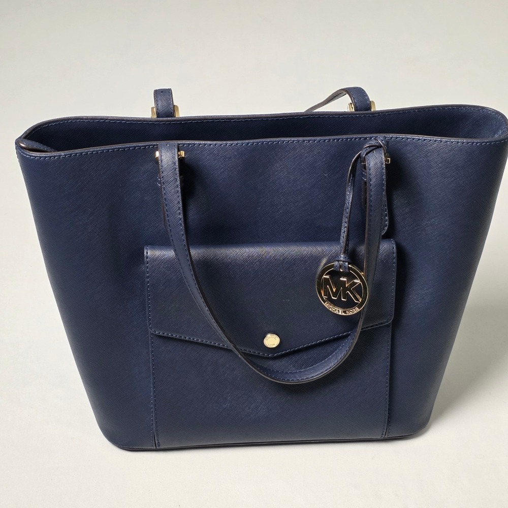 Michael Kors Jet Set Blue Saffiano Leather Tote Large Shoulder Bag Snap Pocket